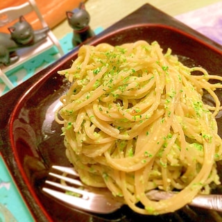 おかのりのネバとろ冷製ジェノベーゼ風味パスタ